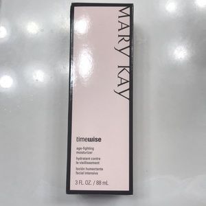 Mary Kay timewise age fighting moisturizer